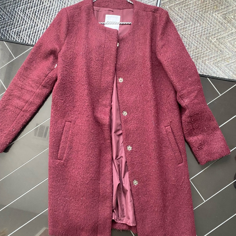 BB Dakota wool maroon coat